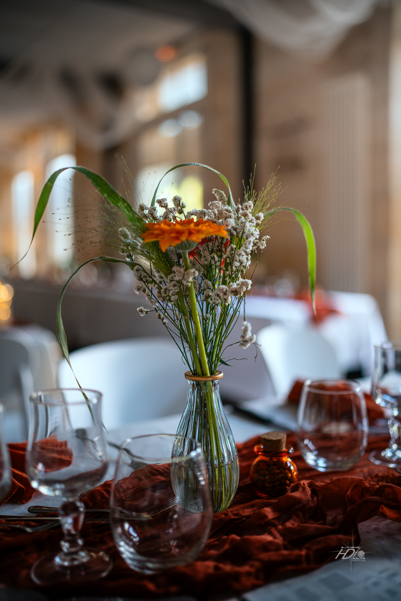 Décoration de fleurs dans un événement d'entreprise à Bordeaux immortalisé par leur photographe bordeaux.