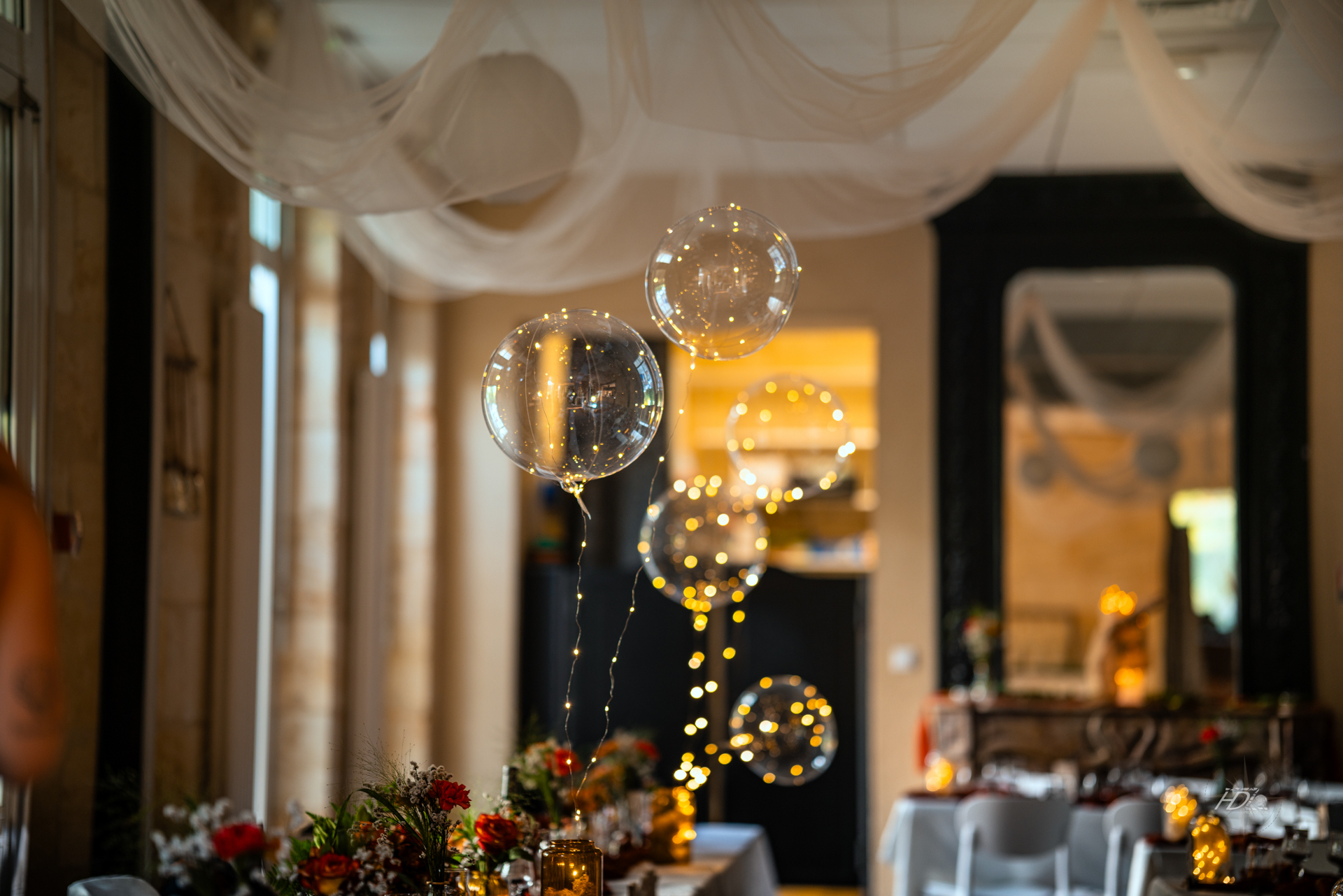 Décoration de bulles dans un événement d'entreprise à Bordeaux immortalisé par leur photographe bordeaux.